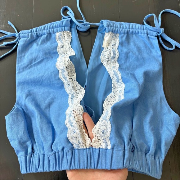 New Wayf Lace Crop Top - Picture 8 of 12